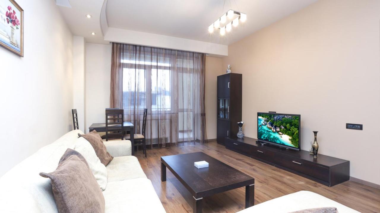 Stay Inn Apartments At Northern Avenue 5 Yerevan Bagian luar foto